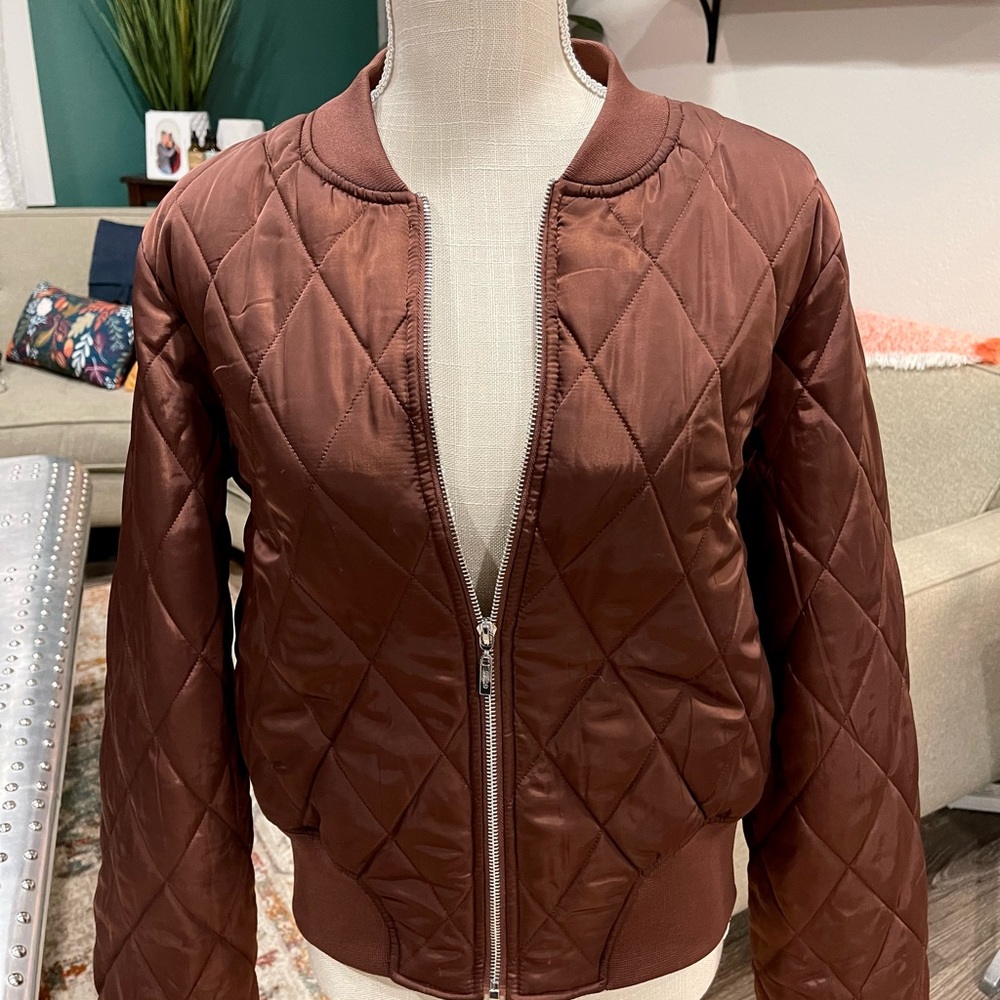 Sample of the many jackets to be listed (medium to large).
